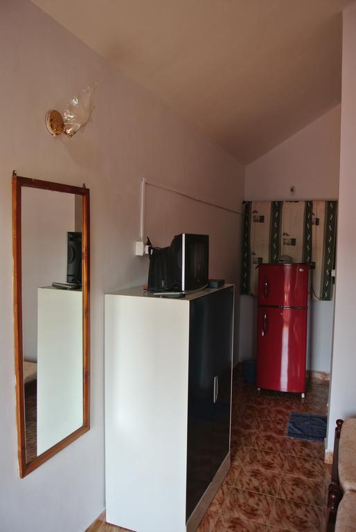 Arjun Villa Guest House Anjuna Bilik gambar